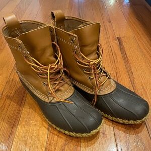 Iconic Men’s L.L. Bean Duck Boots Size 9